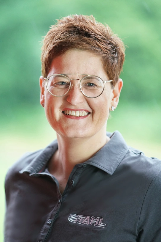 Frau Silvia Stahl Porträt Frau Silvia Stahl