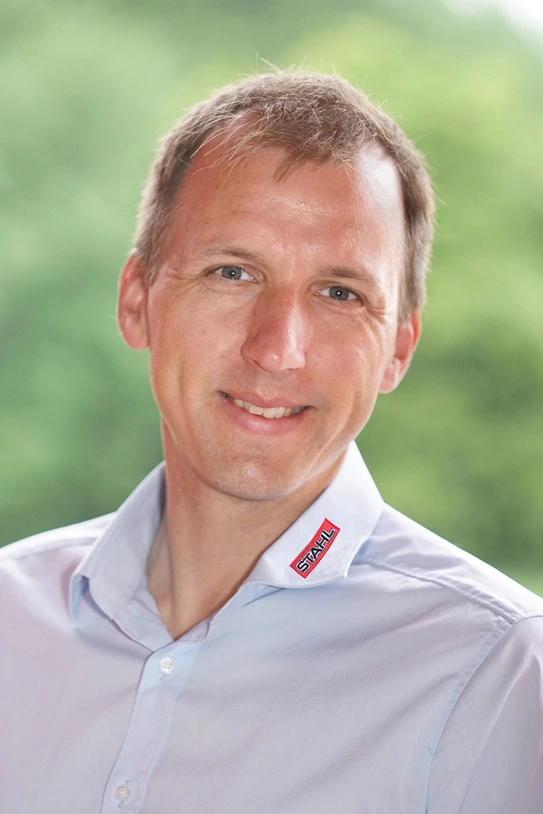 Herr Tobias Stahl Porträt Herr Tobias Stahl